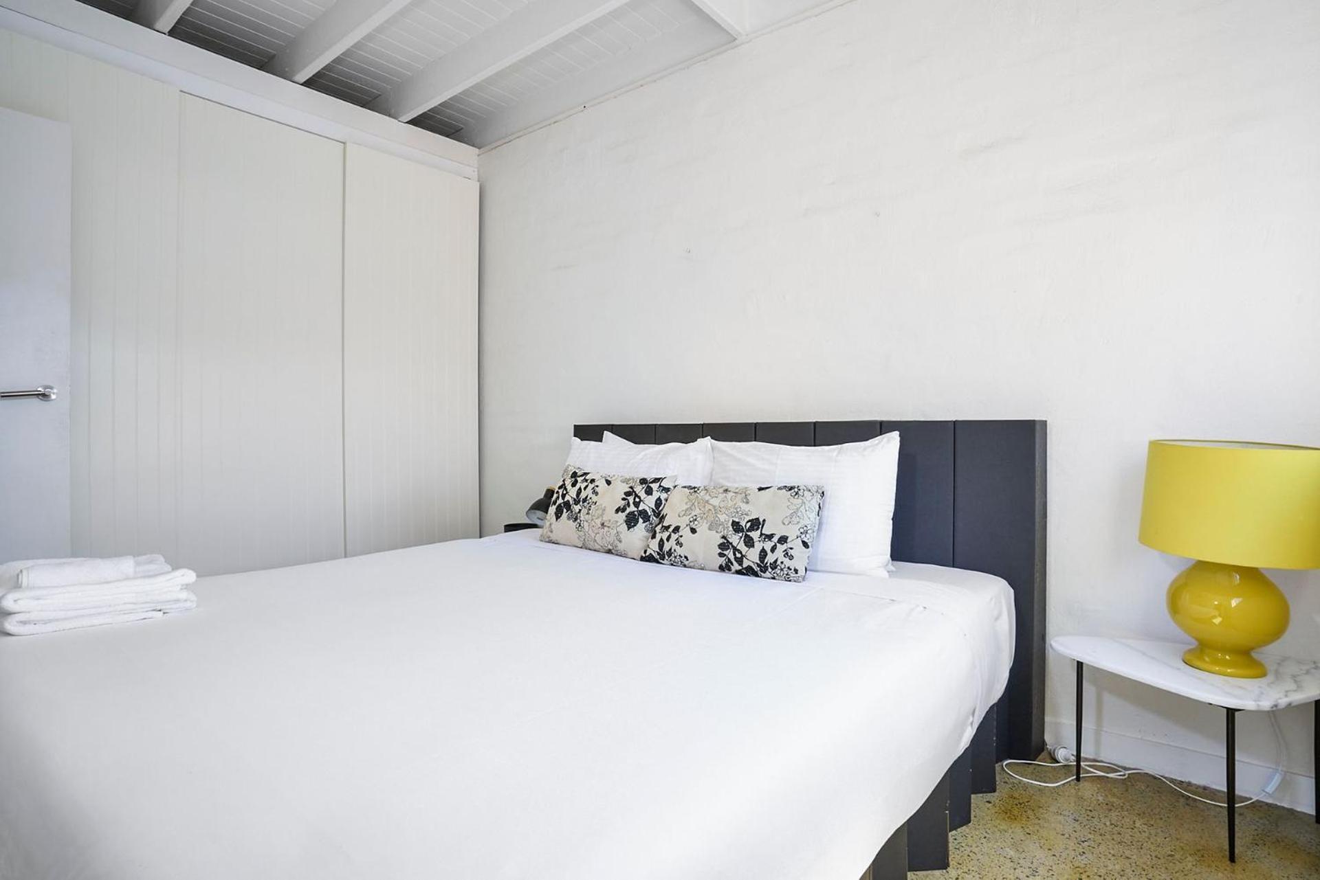 Stylish 1-bedroom Retreat On Hampton Street Melbourne