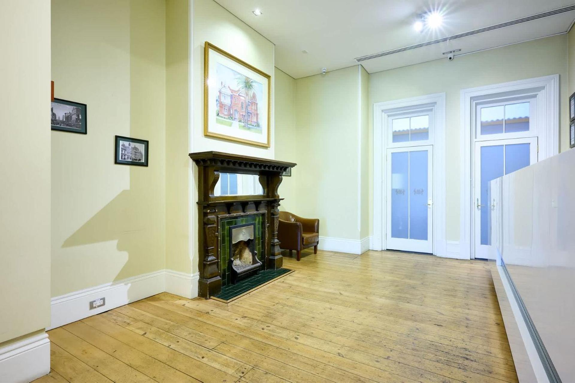 Cozy Retreat In The Heart Of The