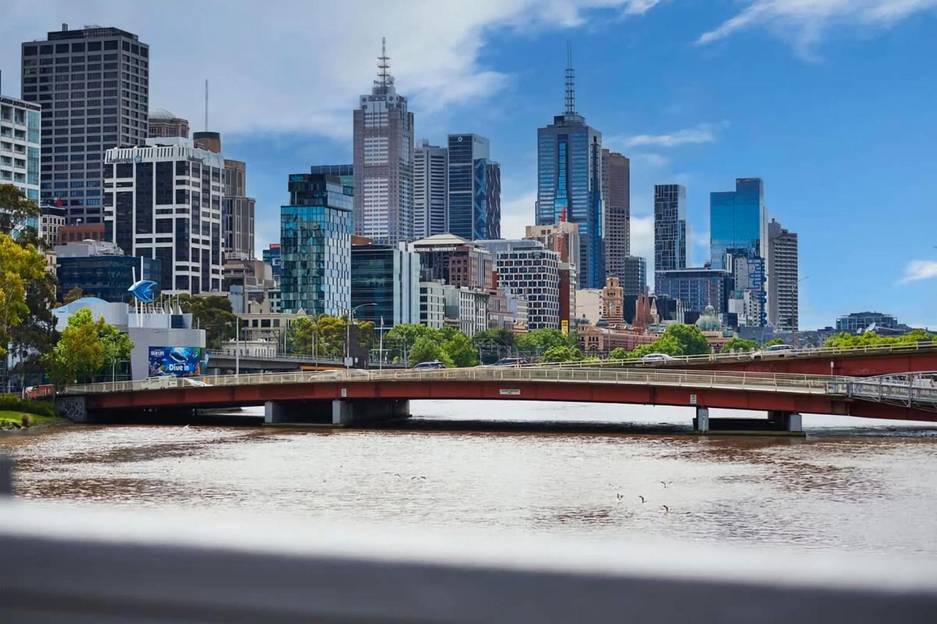 Apartment Newly Furnished & Stylish 2br Southbank