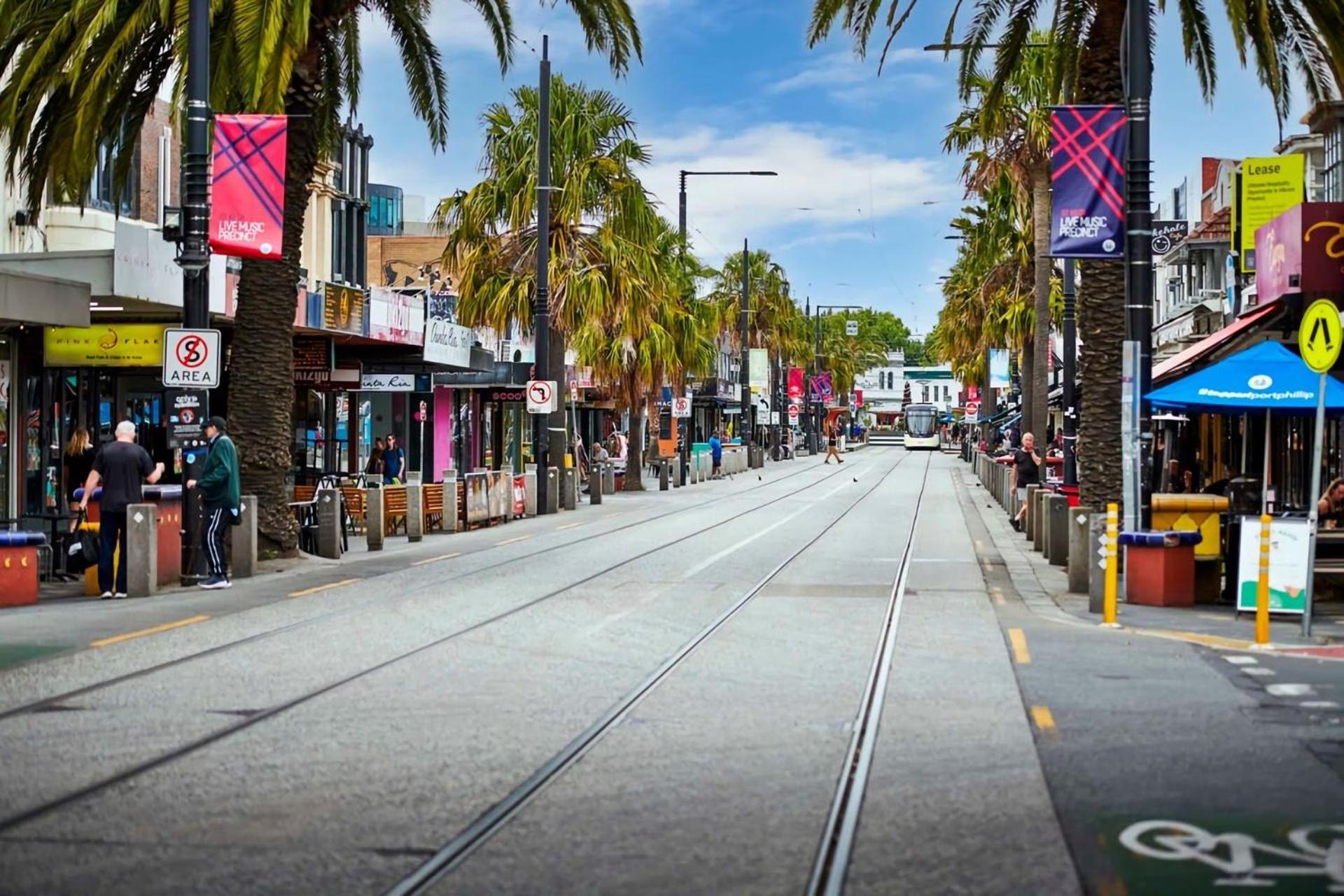 Apartment Botanical Bliss 3-bed Opposite St Kilda Gardens *