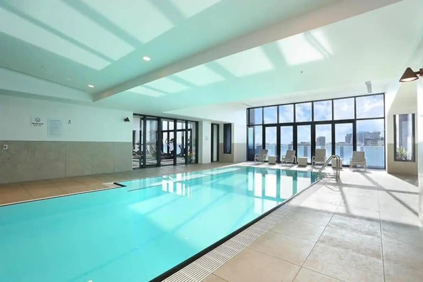 Apartment A Modern & Cozy 2br With Views
