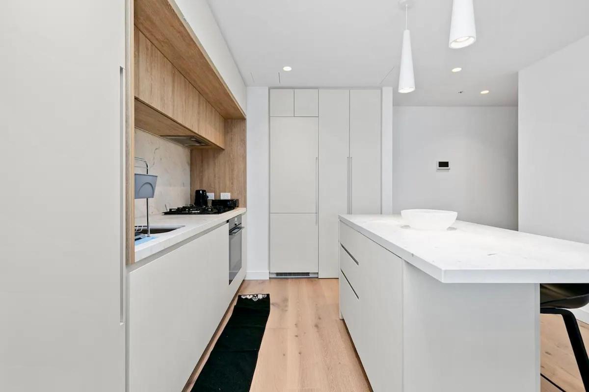 Luxury In Apartment Melbourne