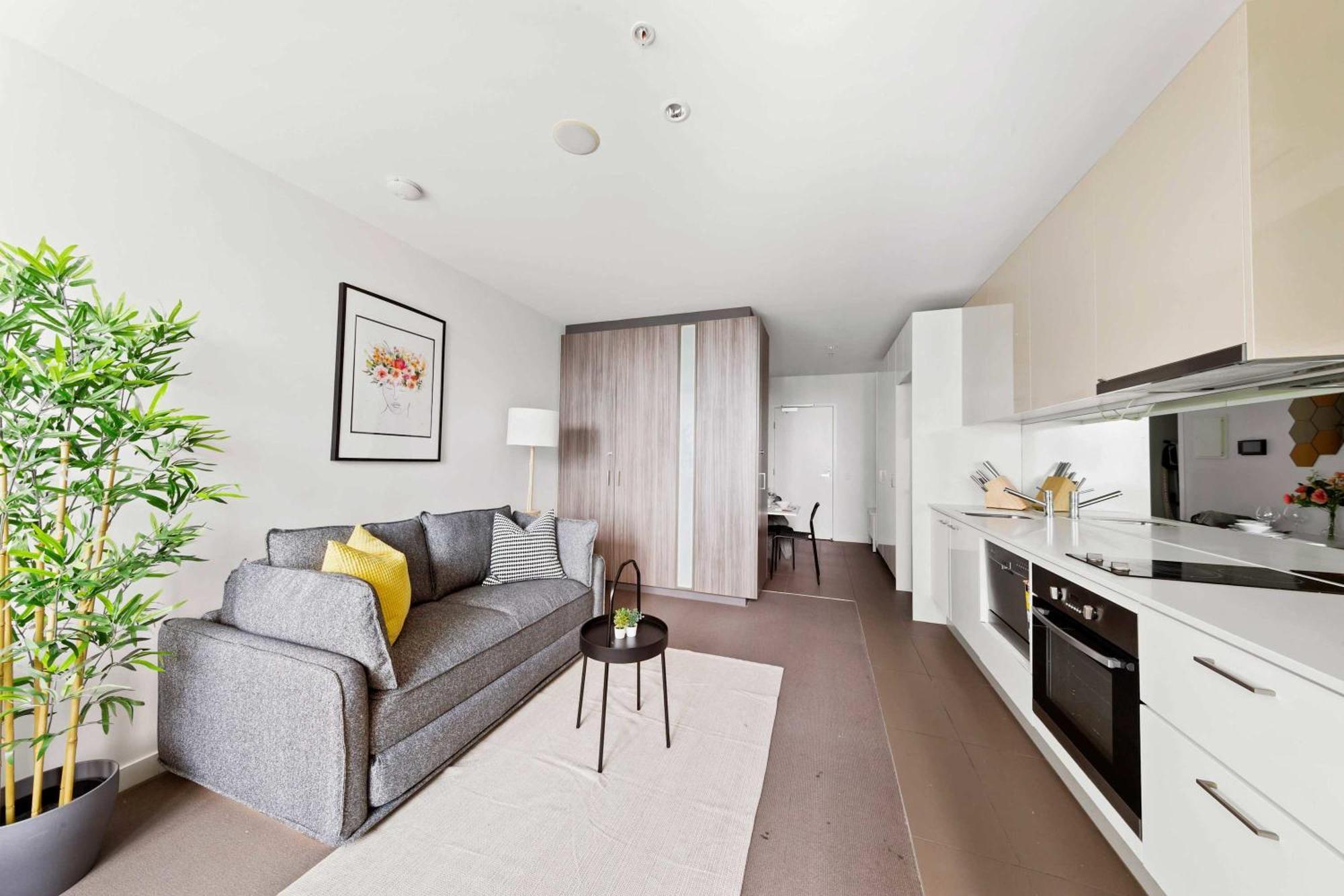 Cozy Near Southern Cross With Views Apartment *