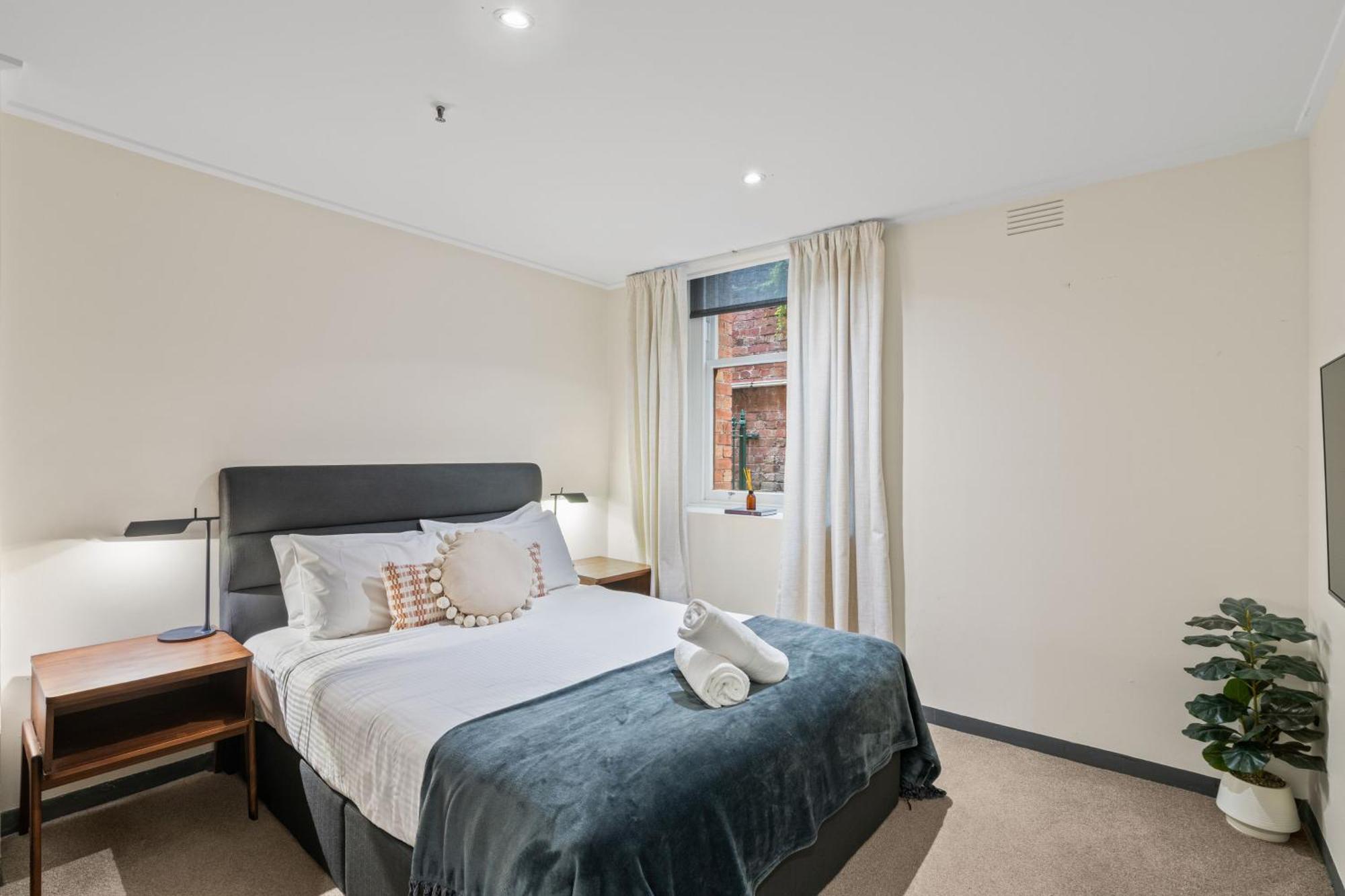 Gordon House Hotel *