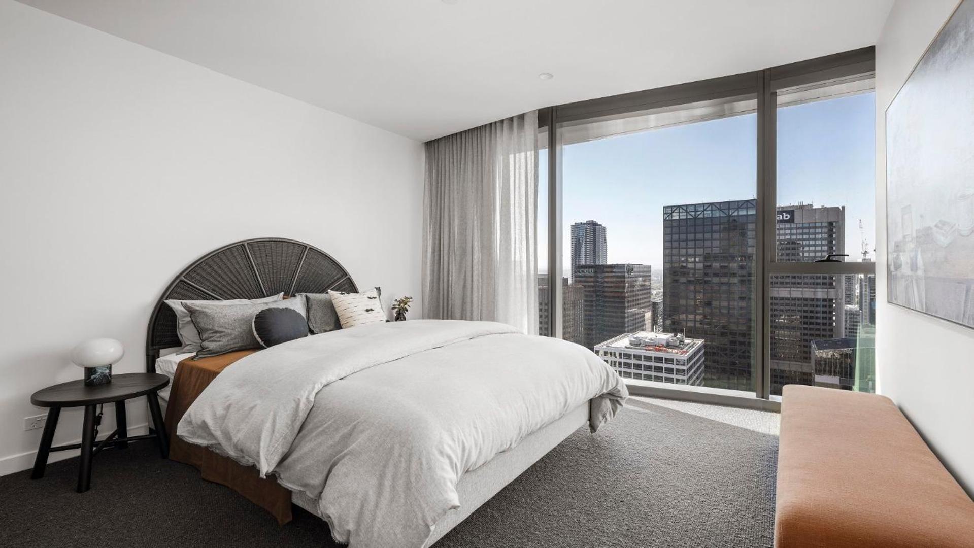 Apartment Luxury Living In Melbourne-s Premier Collins Arch Melbourne