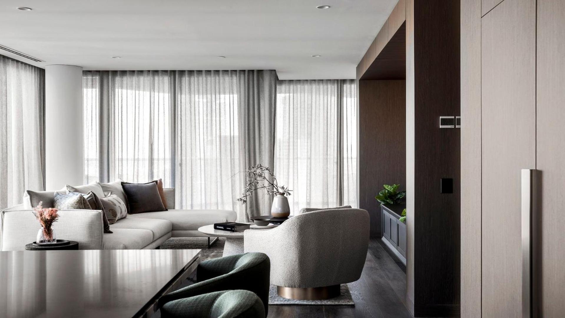 Luxury Living In Melbourne-s Premier Collins Arch *