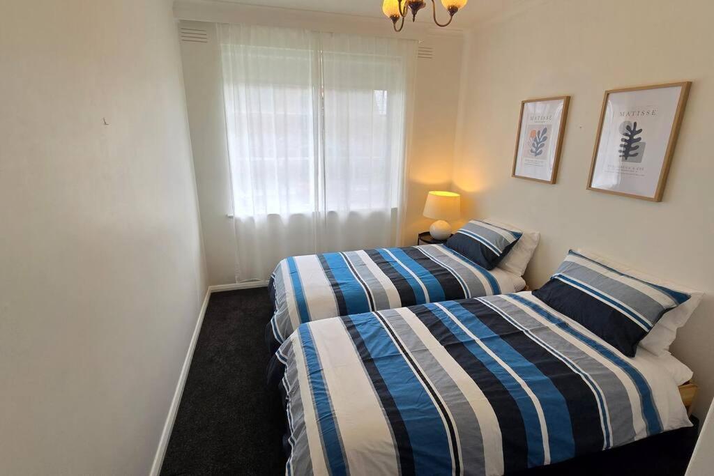 Elsternwick Easy Living - 2 Bedroom Sleeping 4 * Melbourne
