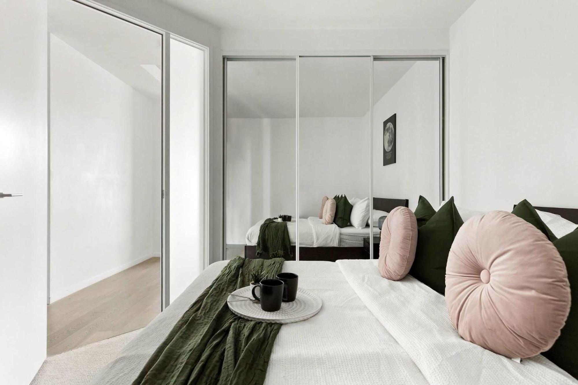 Stylish 2br With Panoramic Views Apartment