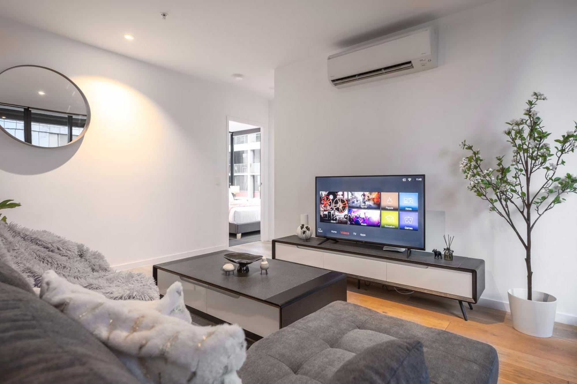 Apartment Manhattan Stadium View 3br2ba Free Parking