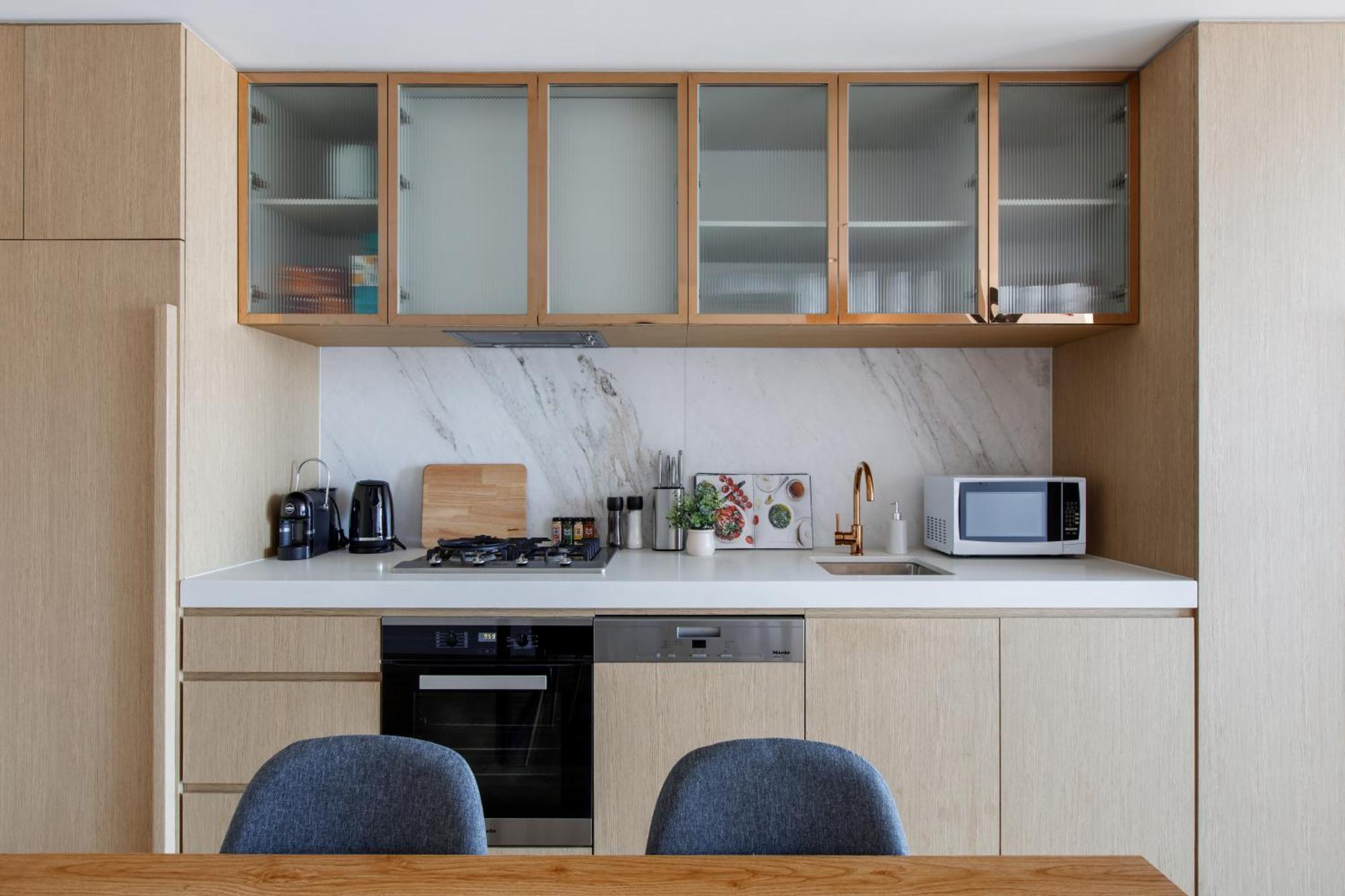 Stylish & Spacious Nyc Style, Cbd 3br Apartment *