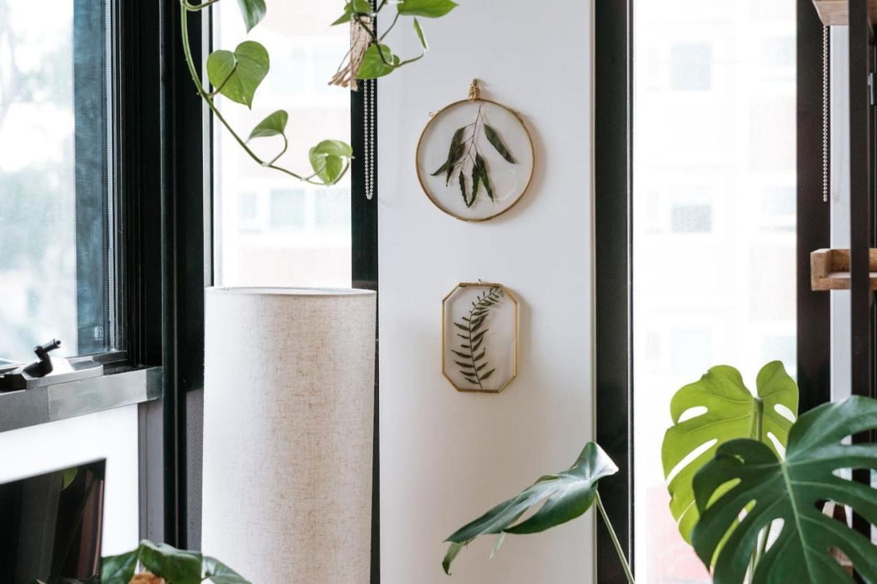 Luna, Stylish And Chic Collingwood Apartment *