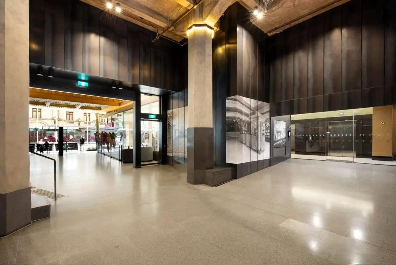Vaquay The Gilded Nook In Cbd * Melbourne