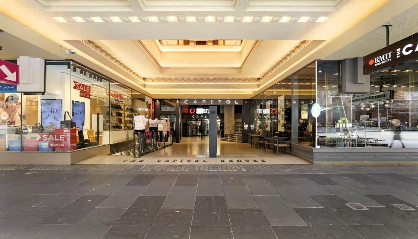 Vaquay The Gilded Nook In Cbd