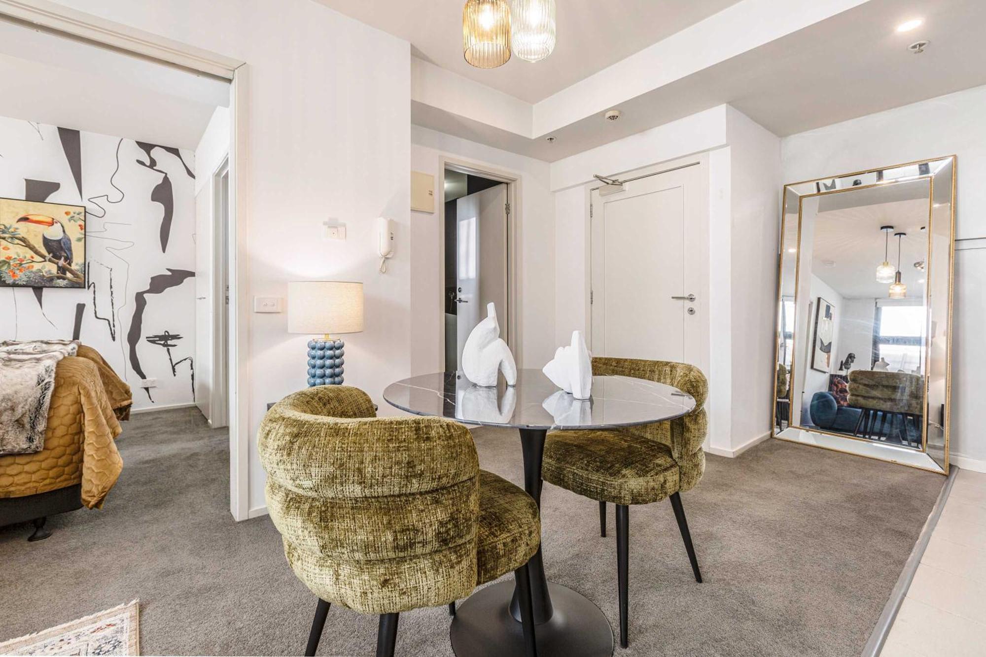 Vaquay The Gilded Nook In Cbd Holiday home *