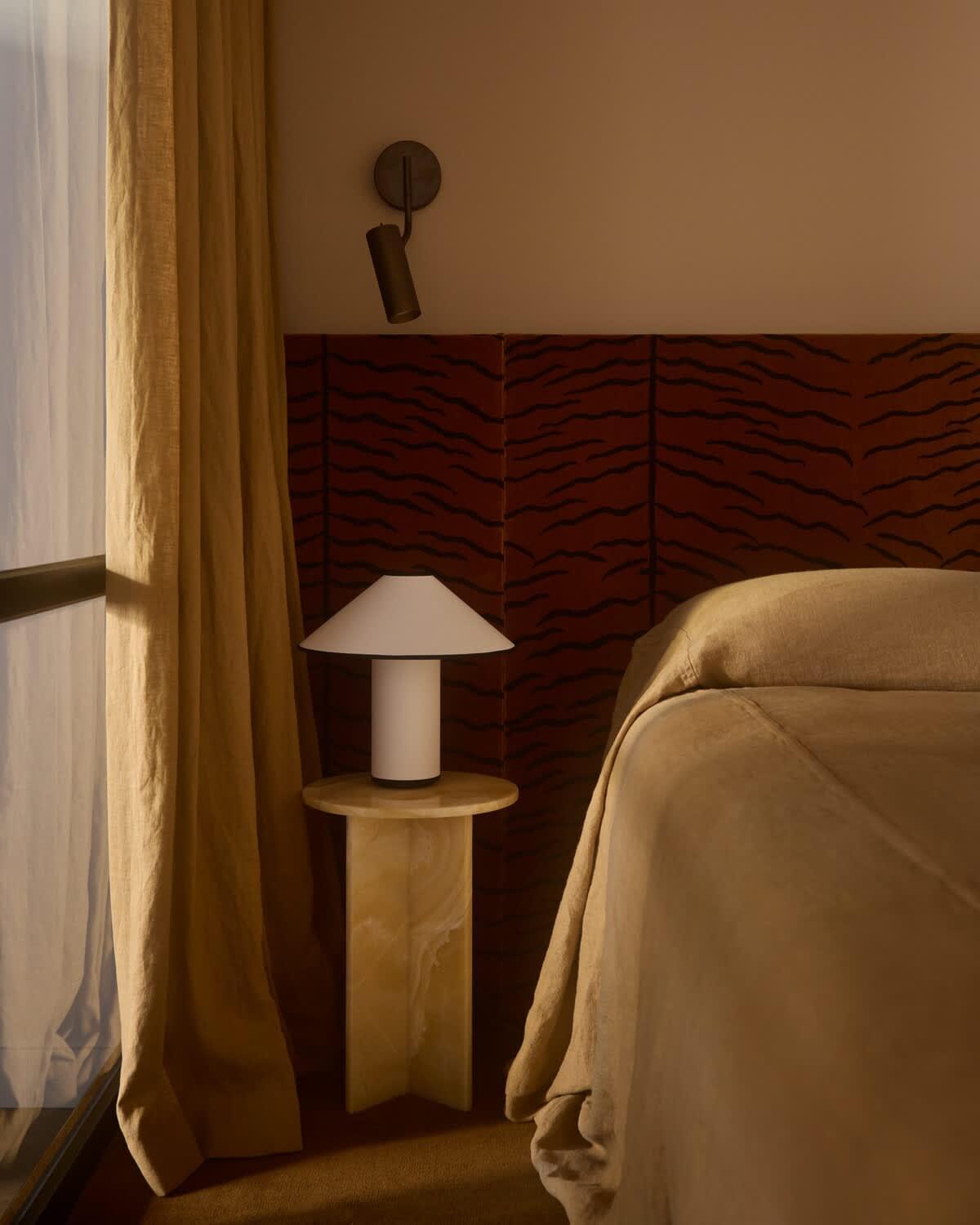 Apartment A Luxe In The Paris End Of