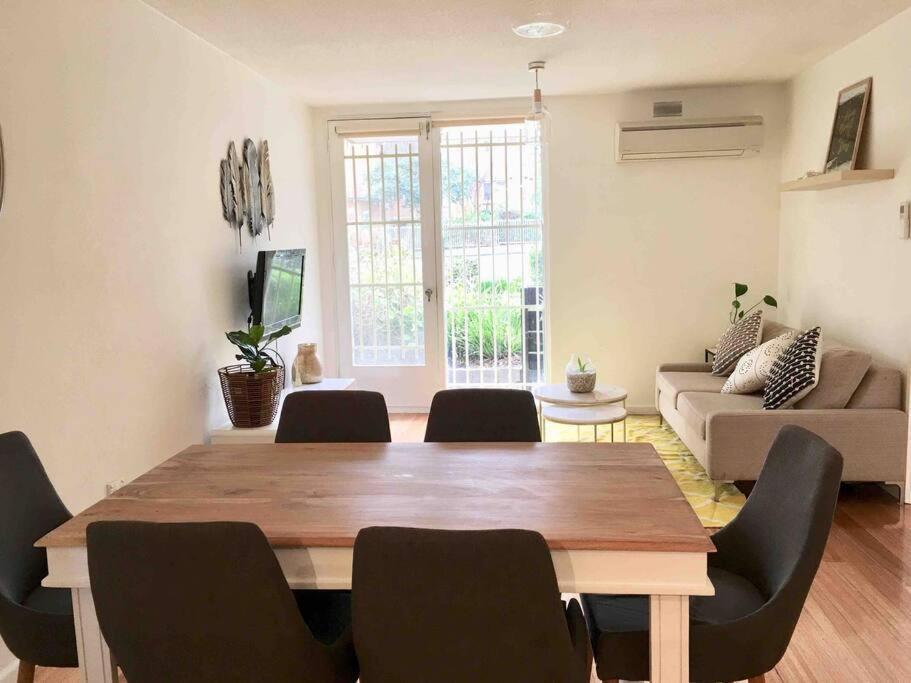 Little Gem In North Apartment