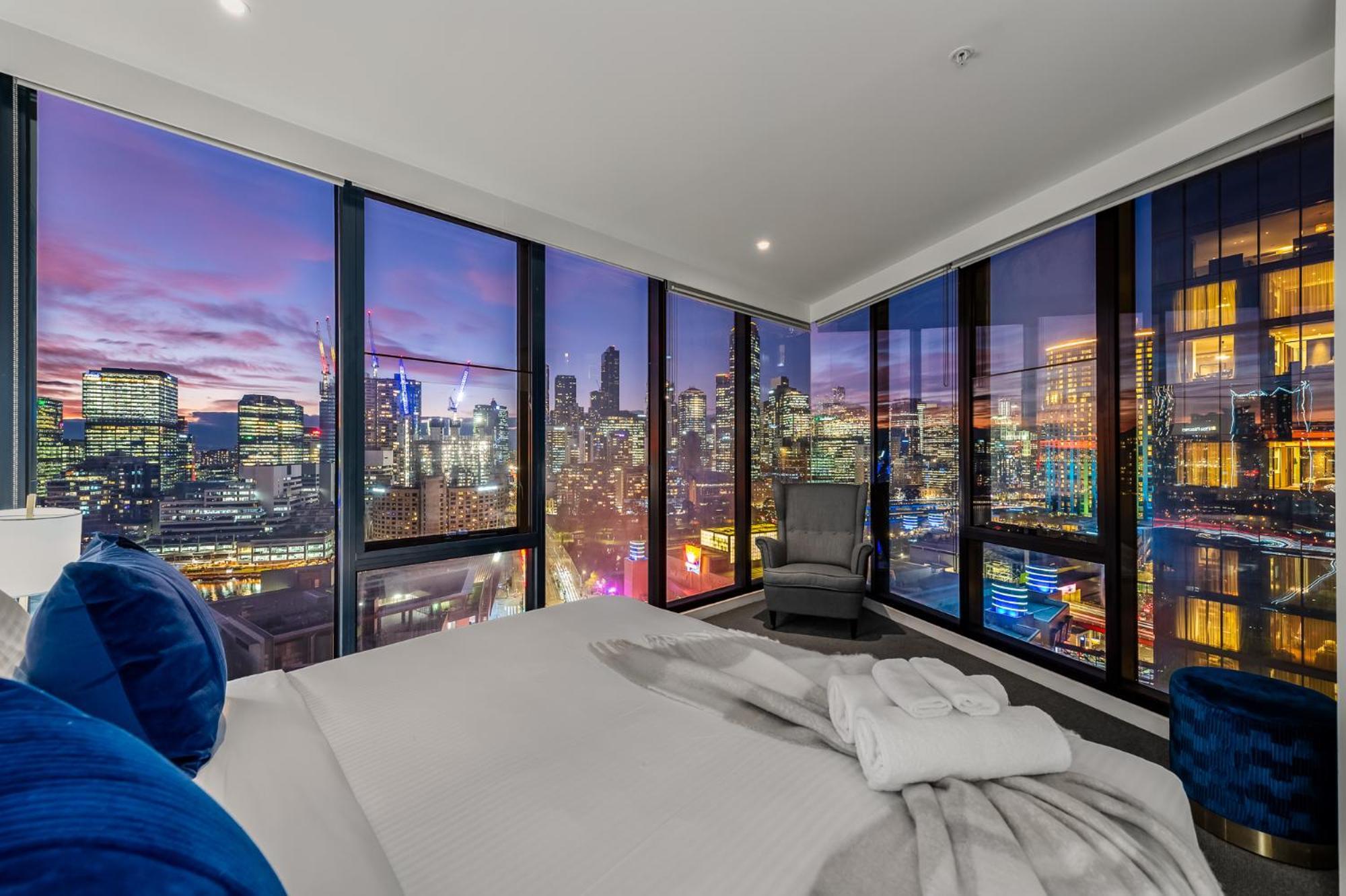 Exclusive - Vue Grande Melbourne