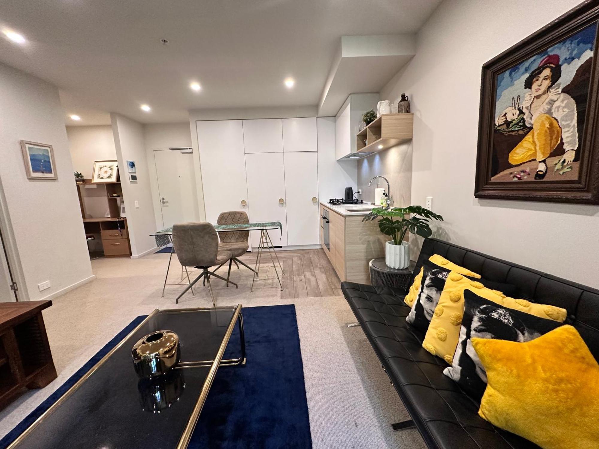 Royal Executive Living Caulfield Corporate Apartment