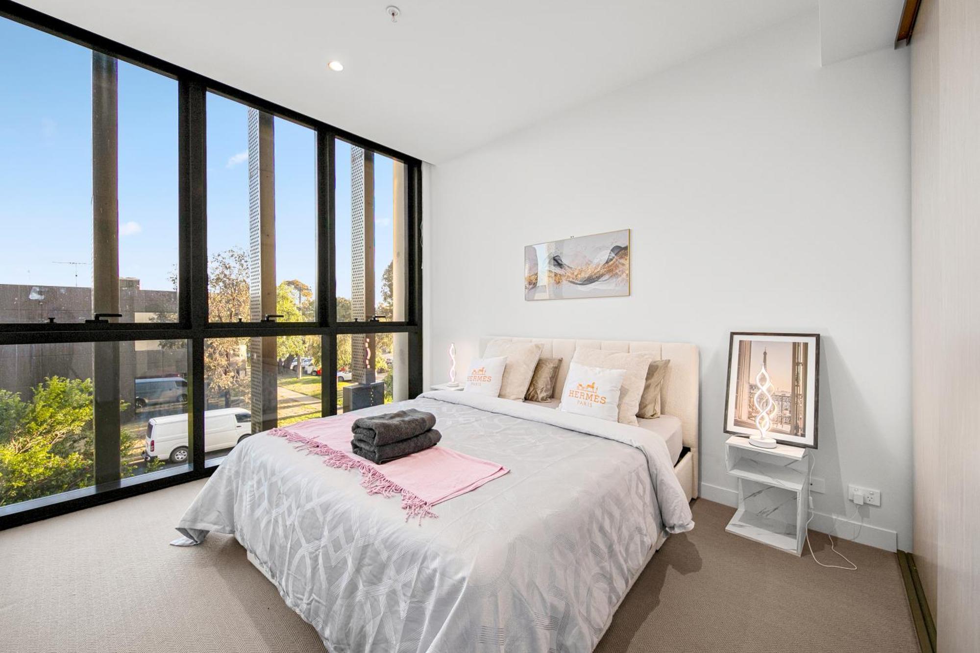 Luxury Vip 4-bedroom Townhouse In Port Melbourne