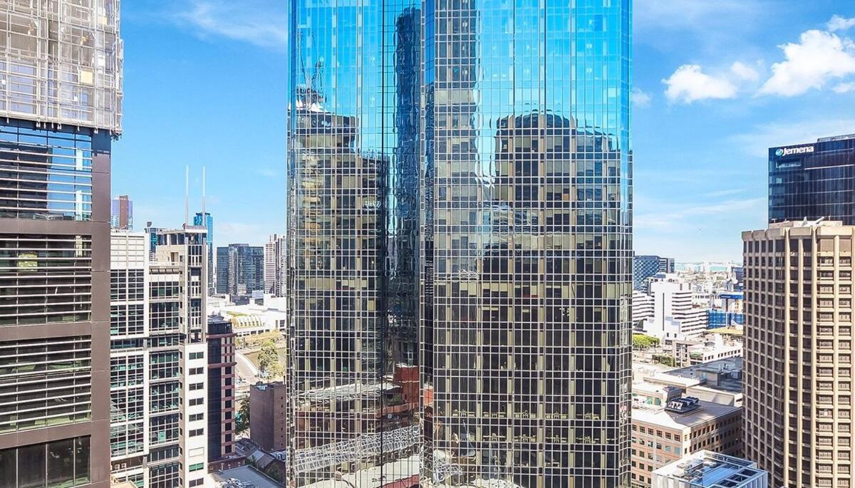 Apartment 812 Cbd Collins St Oaks