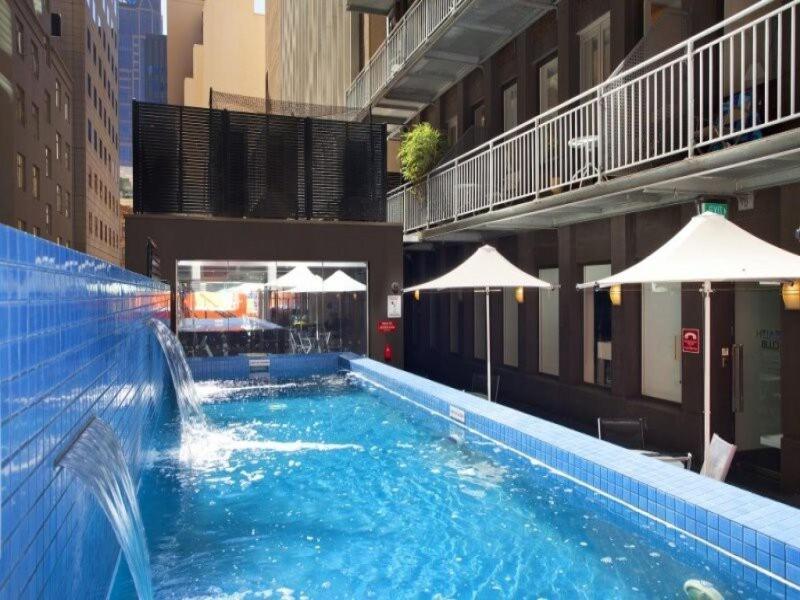 Apartment 812 Cbd Collins St Oaks Melbourne