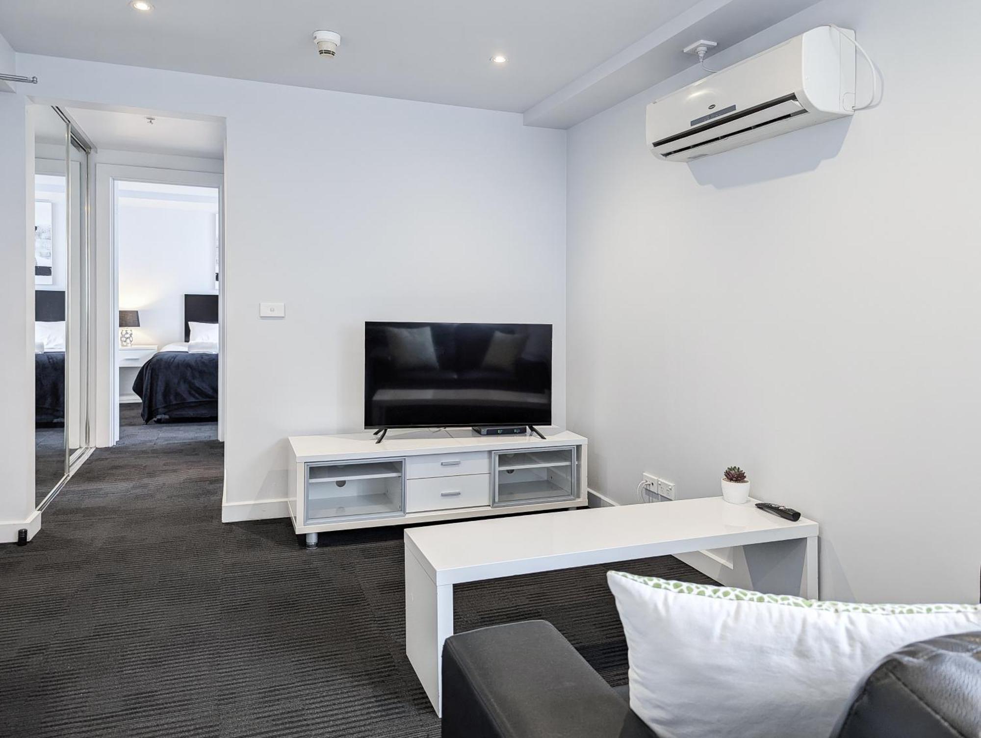 On Chapman Aparthotel