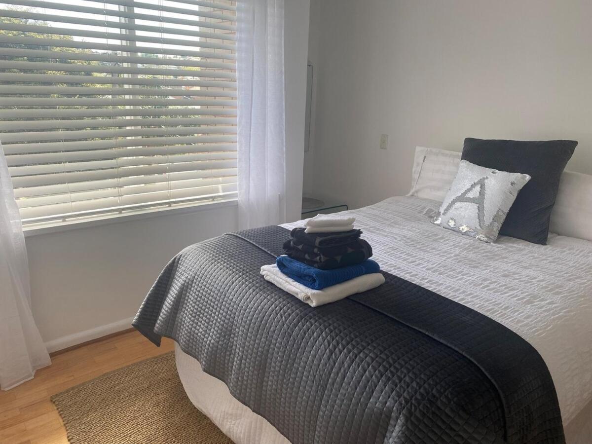 Little Vella Apartment Melbourne