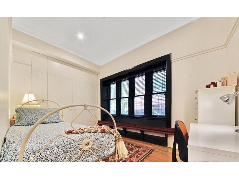 Roderic's Bed & Breakfast *