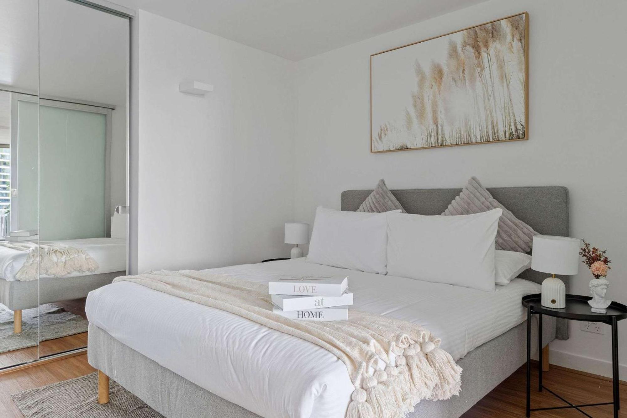 Chic By Southern Cross Free Parking Apartment Melbourne
