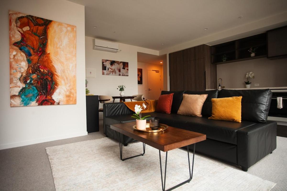 Metropolitan Muse Apartment