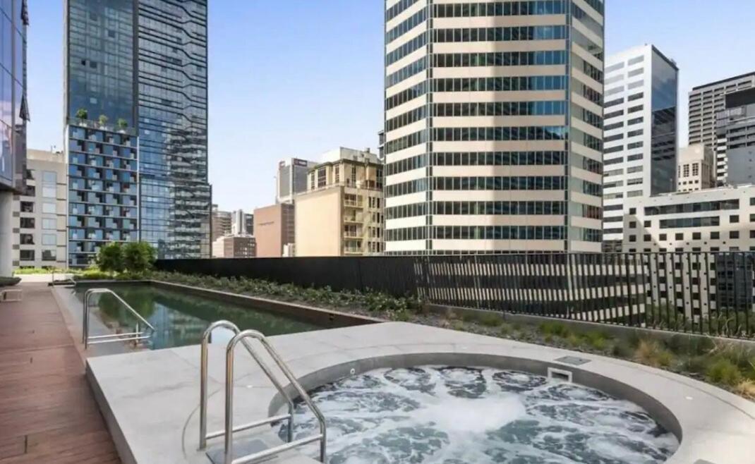 Apartment Eq Tower 1br Unbeatable Location Free Parking #eq34
