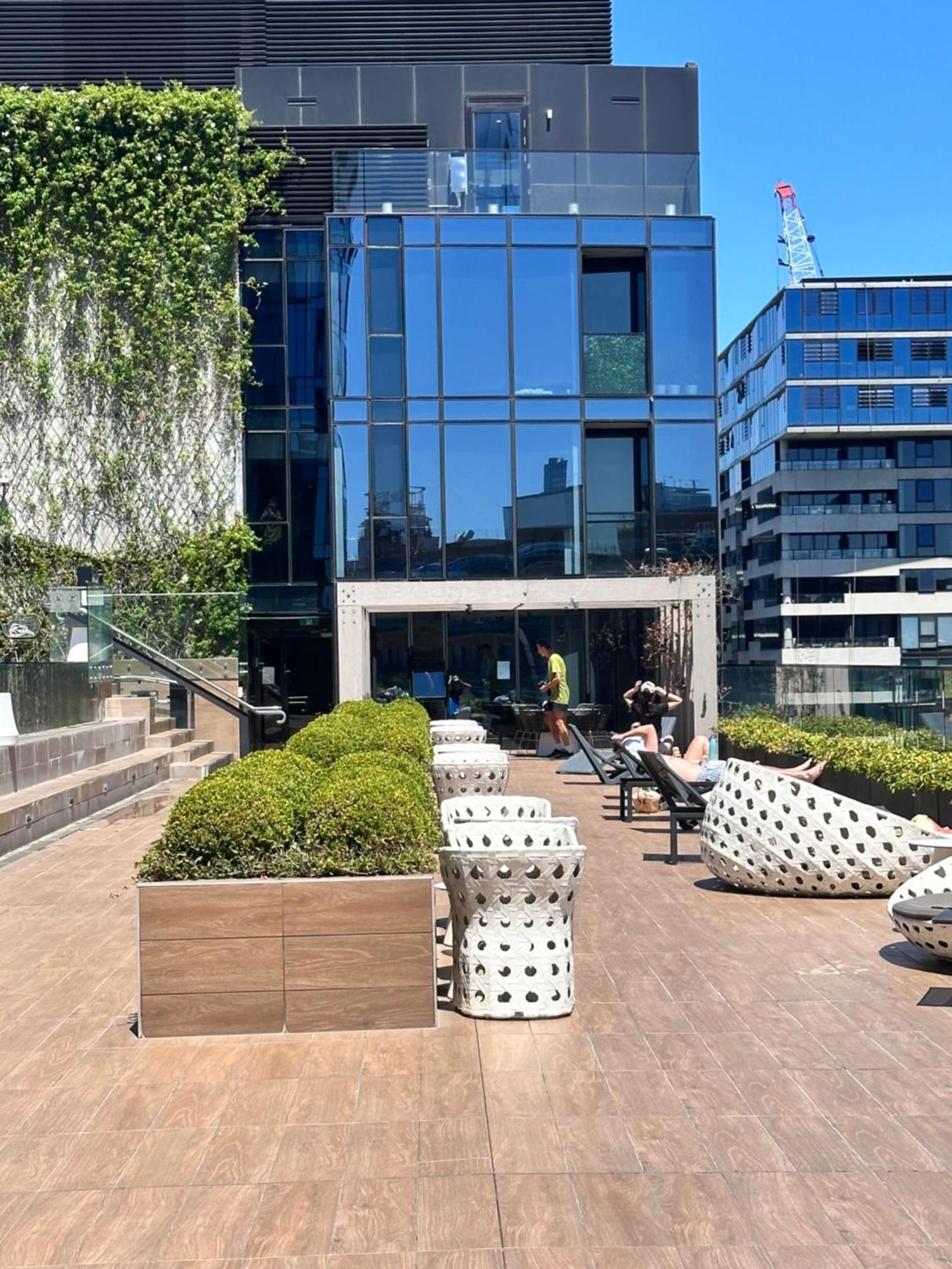Royal Executive Living Grand Bayview Corporate Residency Melbourne