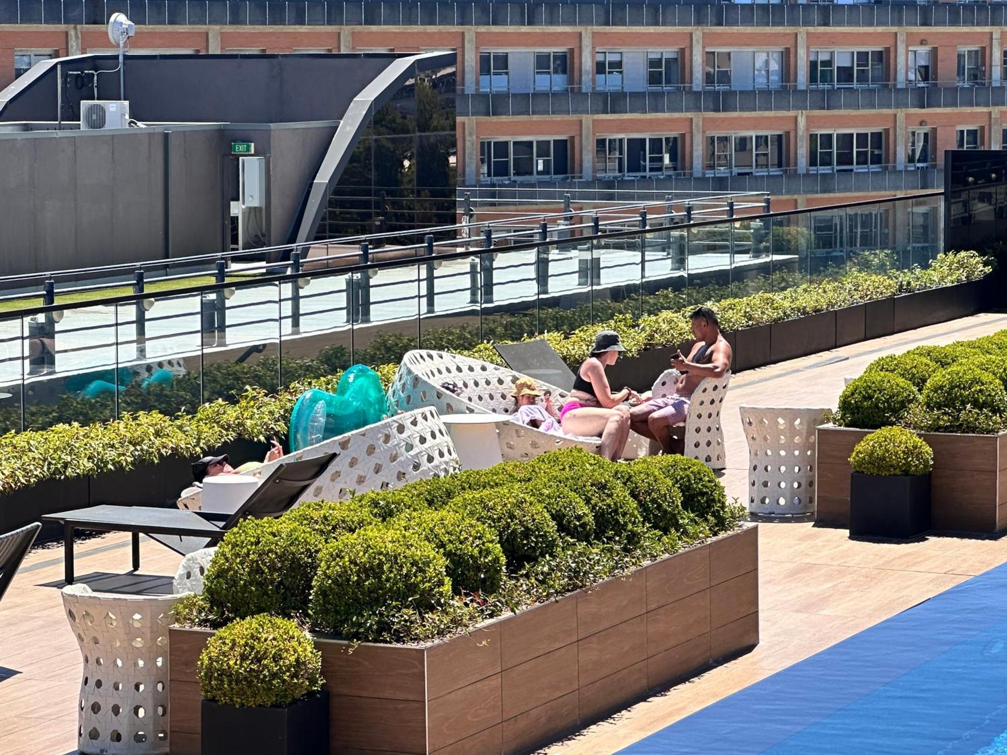 Royal Executive Living Grand Bayview Corporate Residency Apartment Melbourne