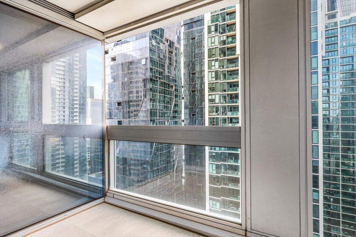 Luxurious In Southern Cross-harbour Views 3b2b