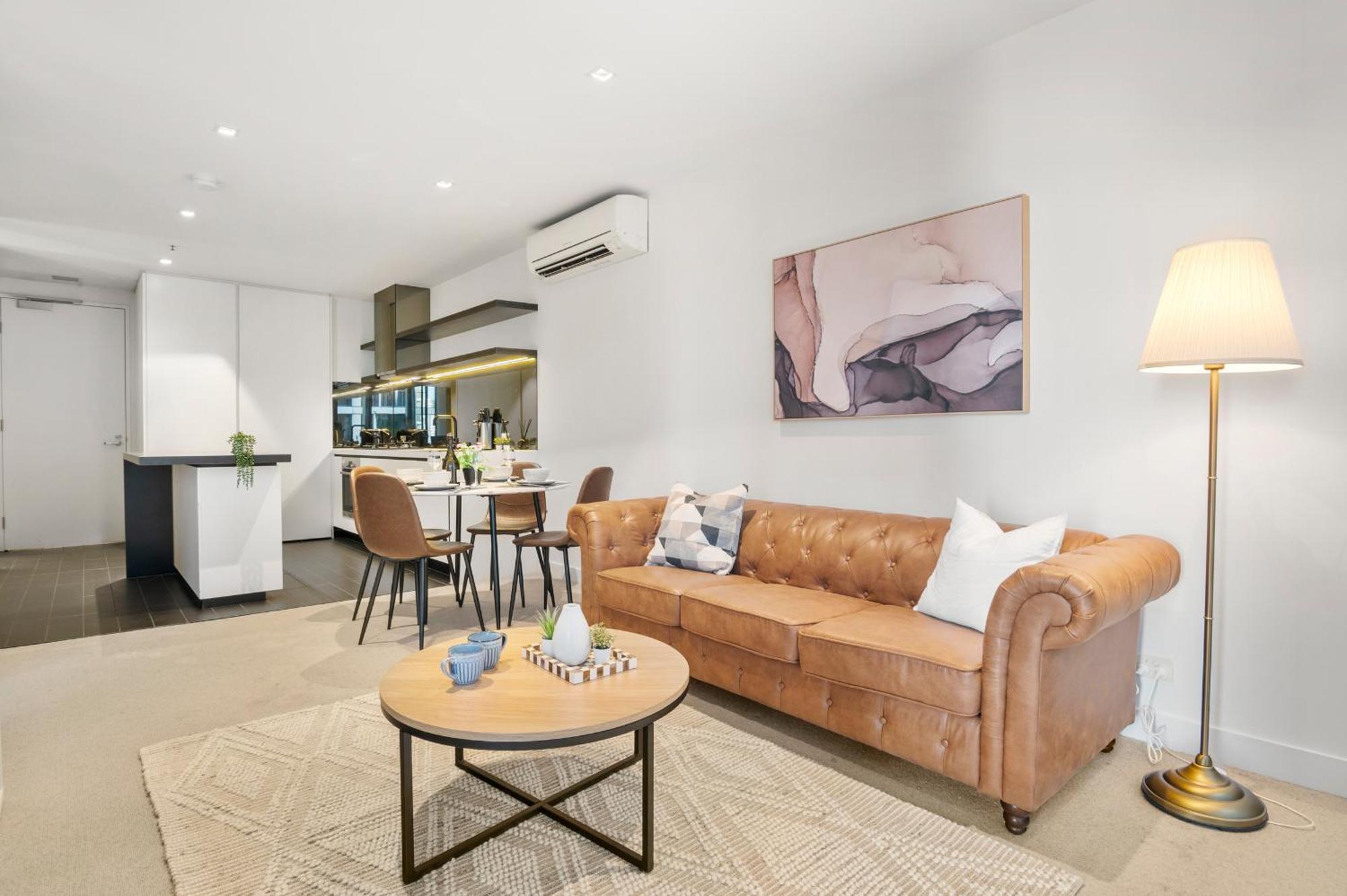 Stunning At Marvel Stadium With Parking & Amenities Melbourne