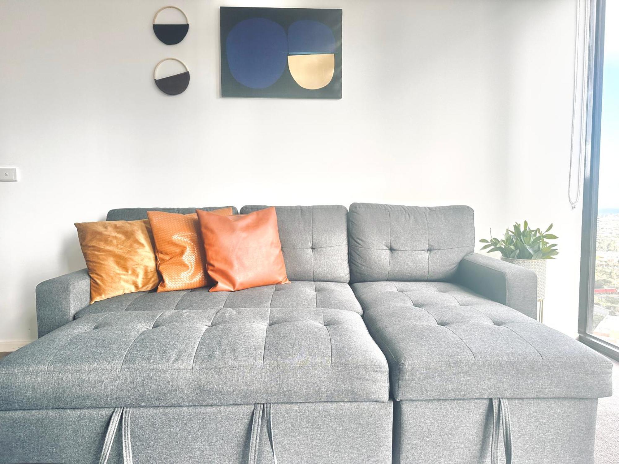 24th Floor Beauty 2br Southbankpoolgymparking Apartment