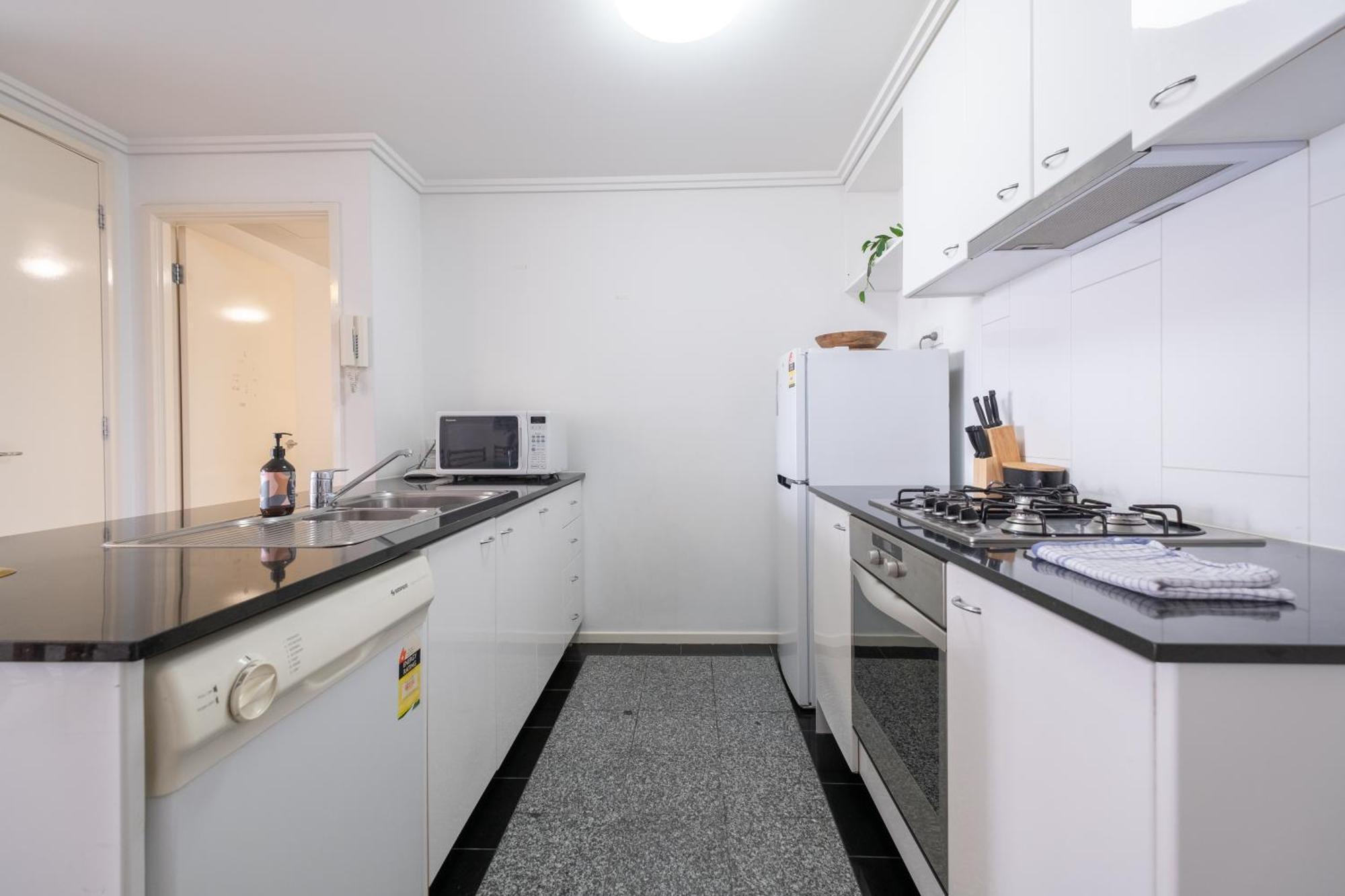 24th Floor Beauty 2br Southbankpoolgymparking Apartment *