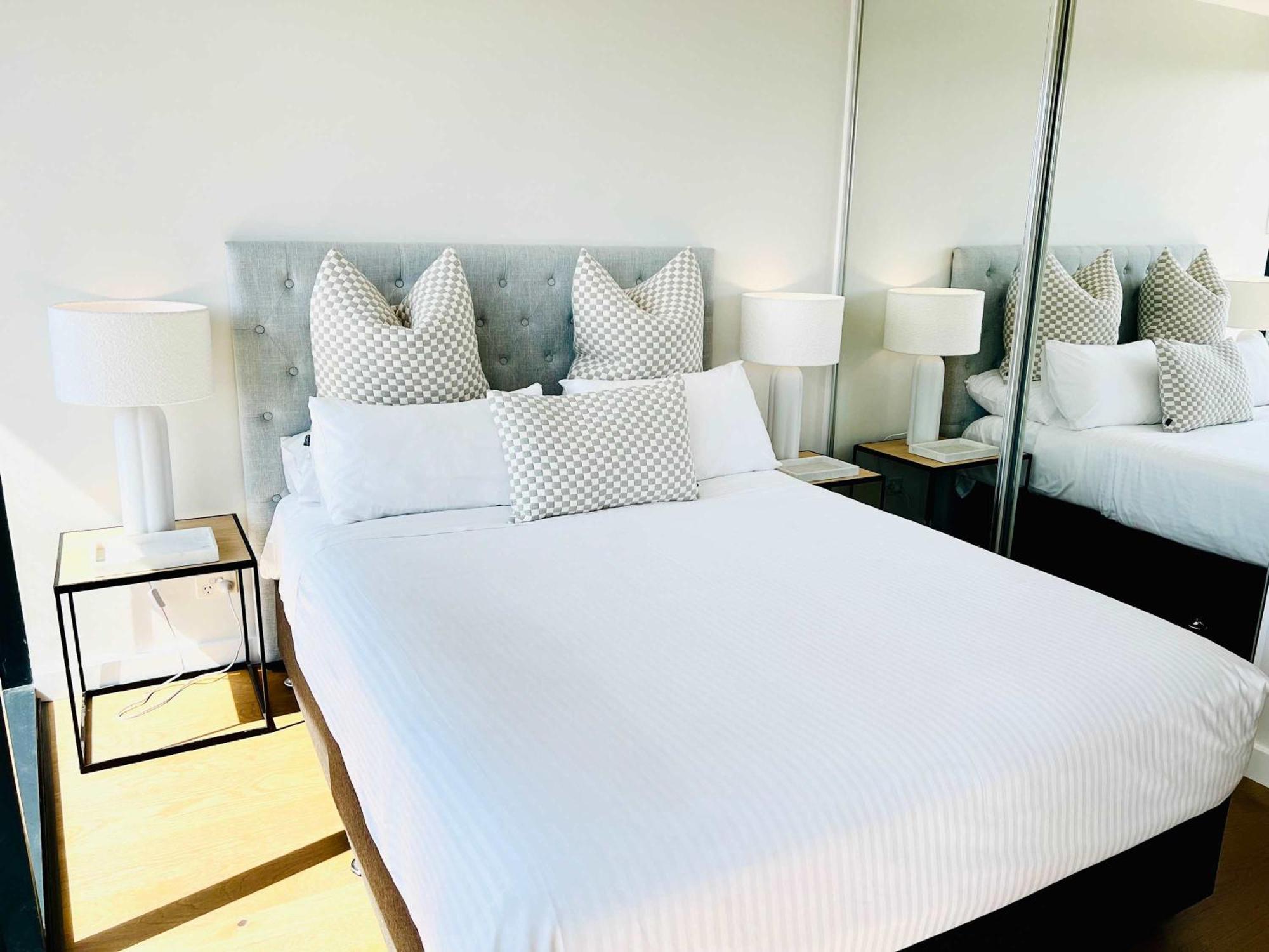Apartment South Short Luxury & Location 01728 *