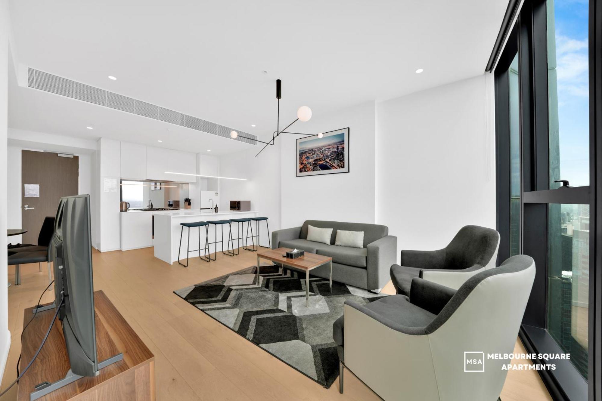 Apartment Square *