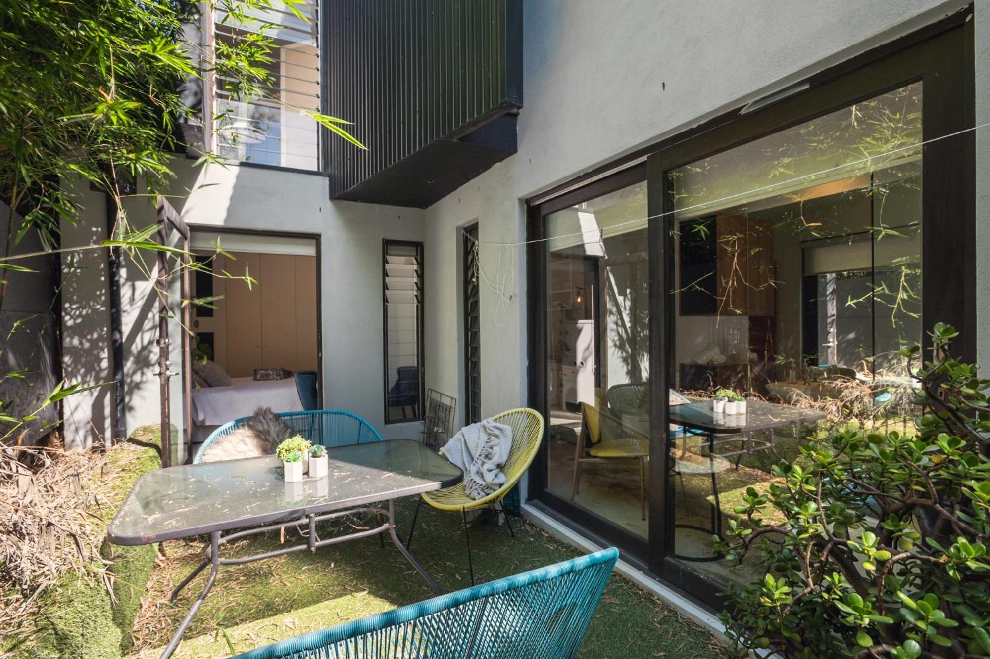 Apartment Melbourne- Zen Garden Oasis Or Skyline Terrace Freetramzone *