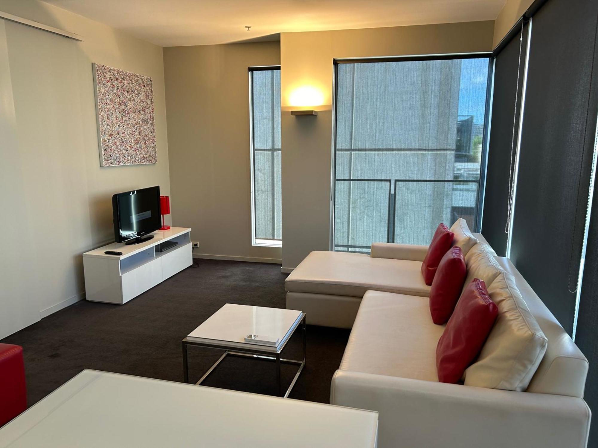 Aparthotel Adele East *