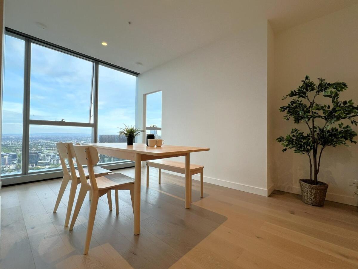Apartment 2 Bedroom 2 Bath, Southern Cross, Flagstaff, Lvl 65 Melbourne
