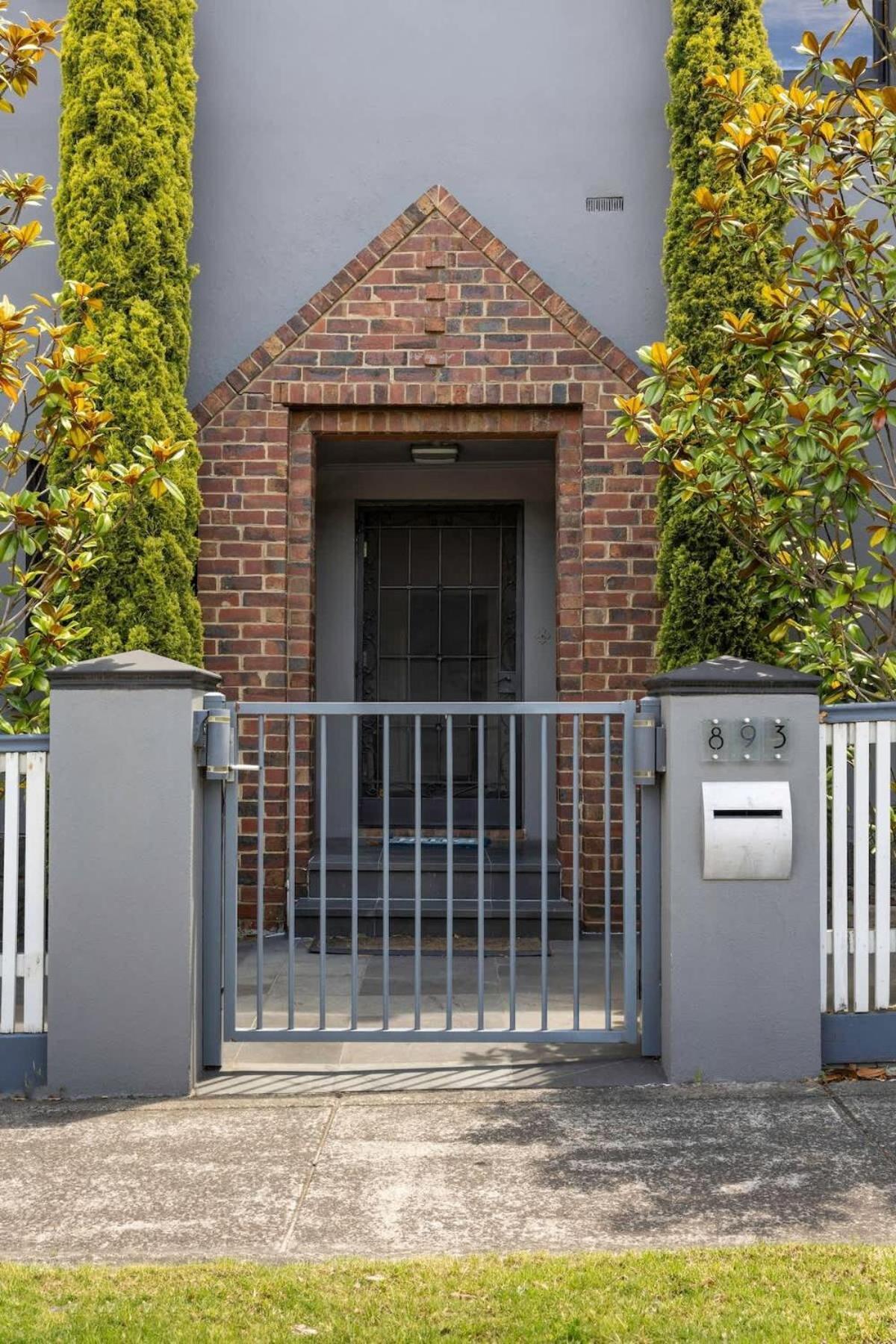 Holiday home Prime Location House With Pool In Kew Melbourne