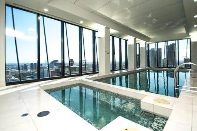 Revive And Relax At Collins Street