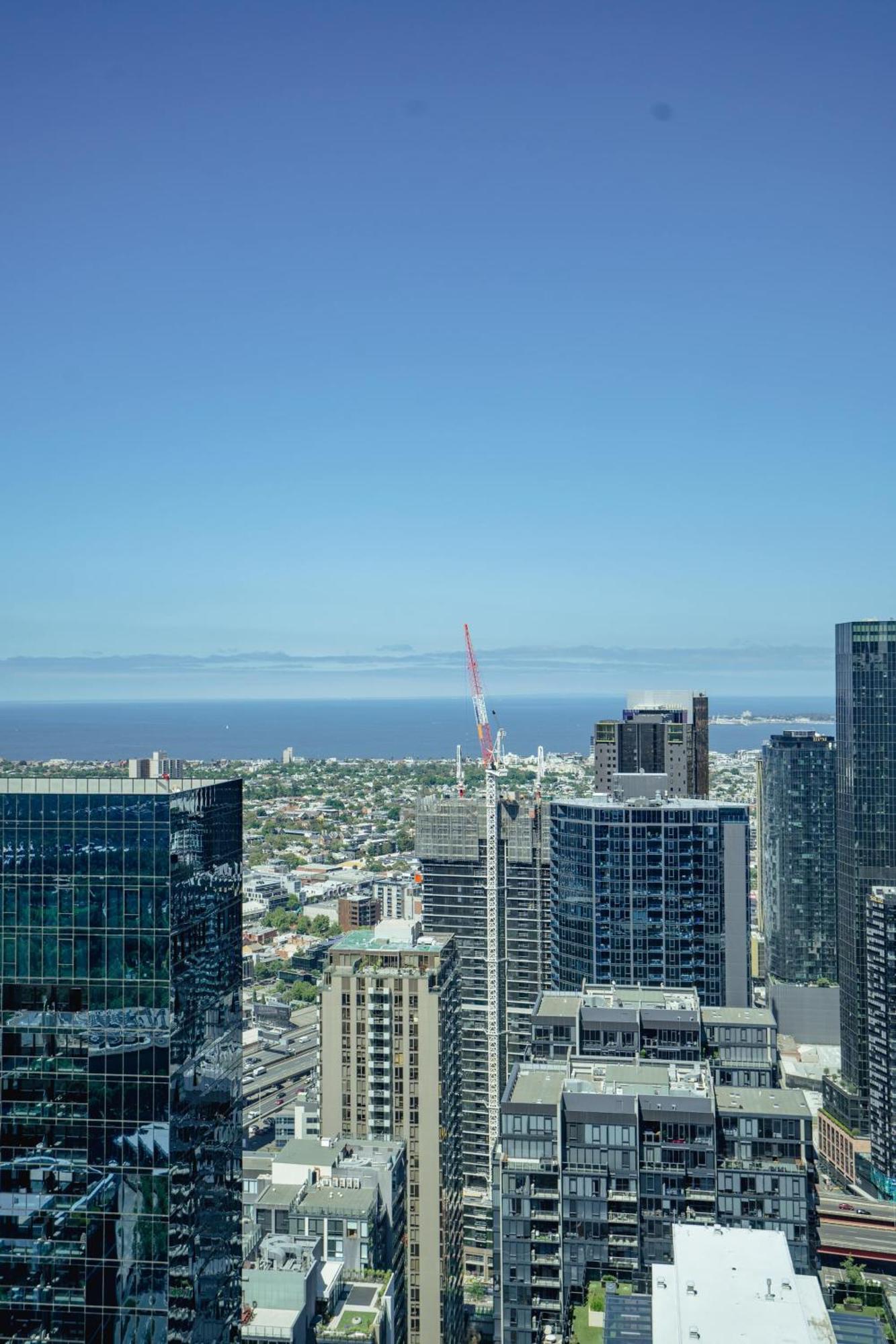 108 Highrise Bay View Melbourne