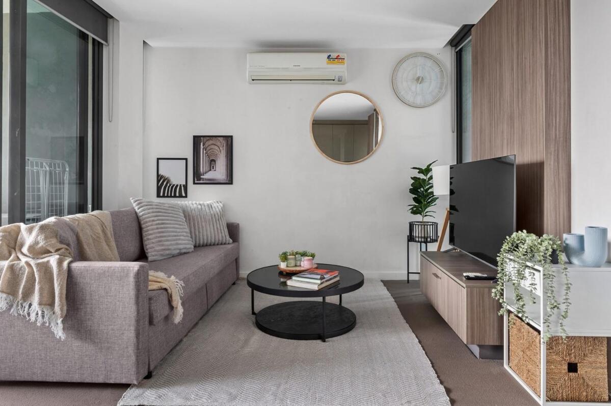 Comfy 2br, Skyhigh Views, Pool And Gym Apartment Melbourne