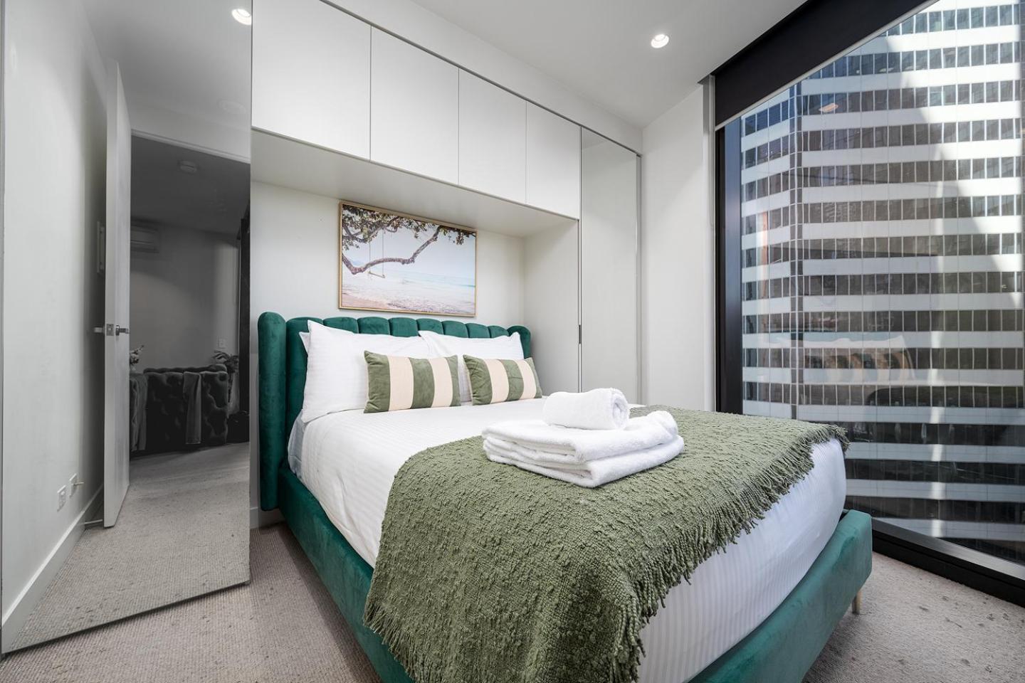 Apartment Luxury Free Car Park, Pool, Gym, Sauna, Steam *