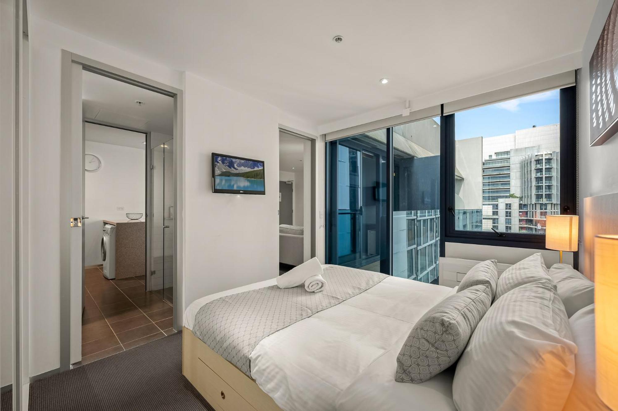 Apartamento - *
