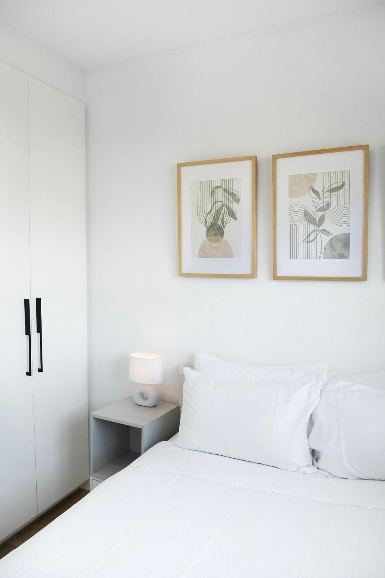 Sunny And Stylish One-bedroom Apartment *
