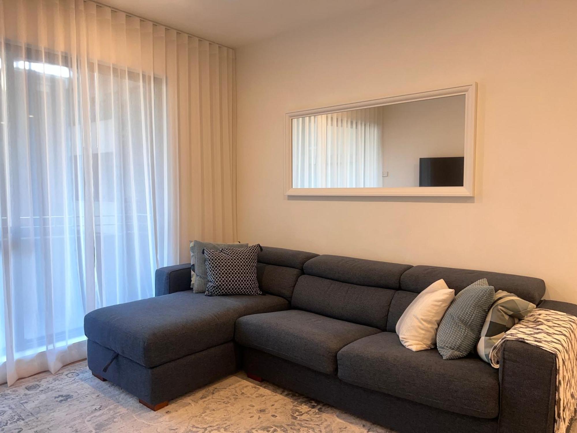 Exquisite 3br Exhibition With Gym & Pool * Melbourne